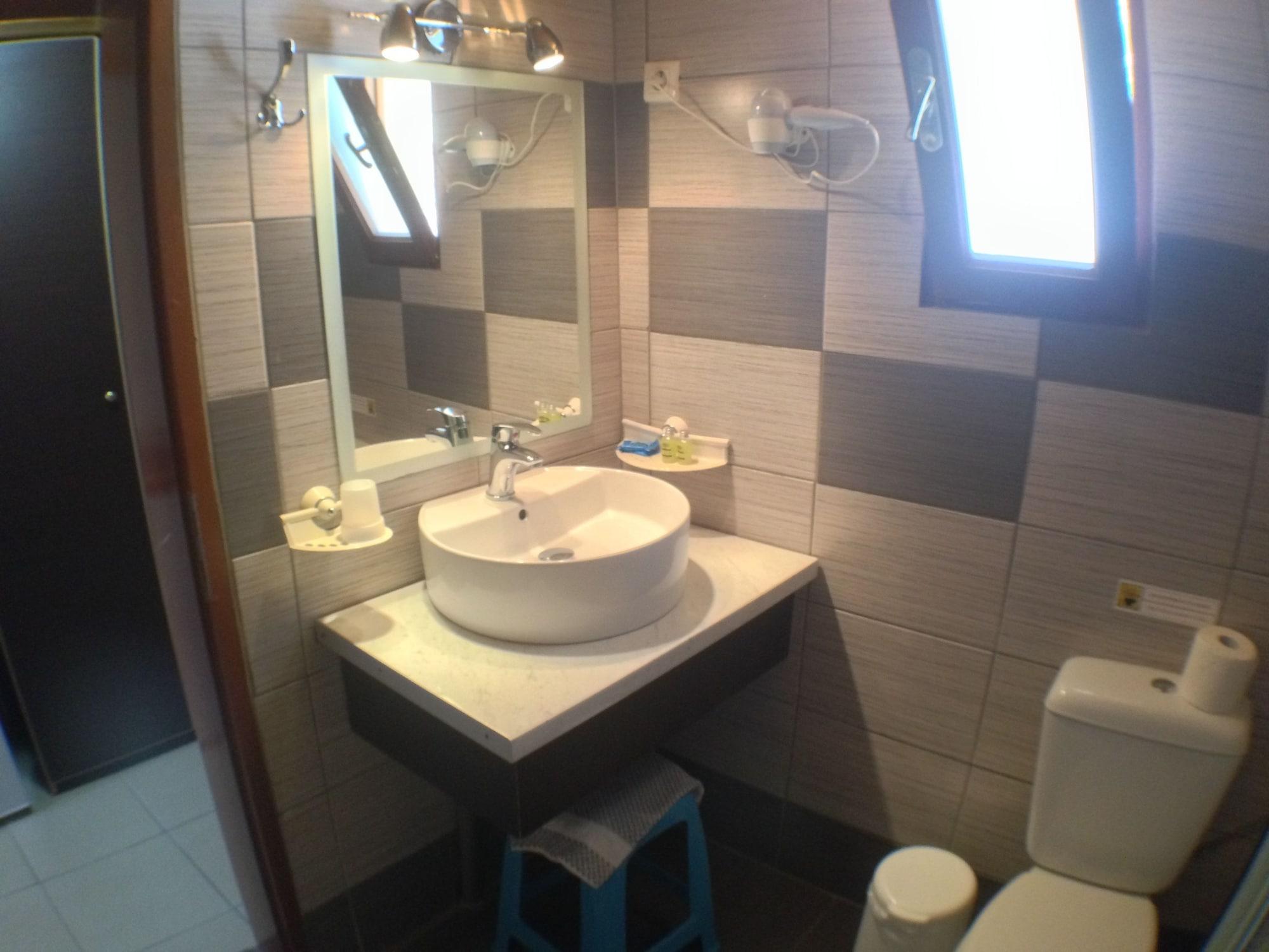 Politia Hotel Айос-Никитас Экстерьер фото